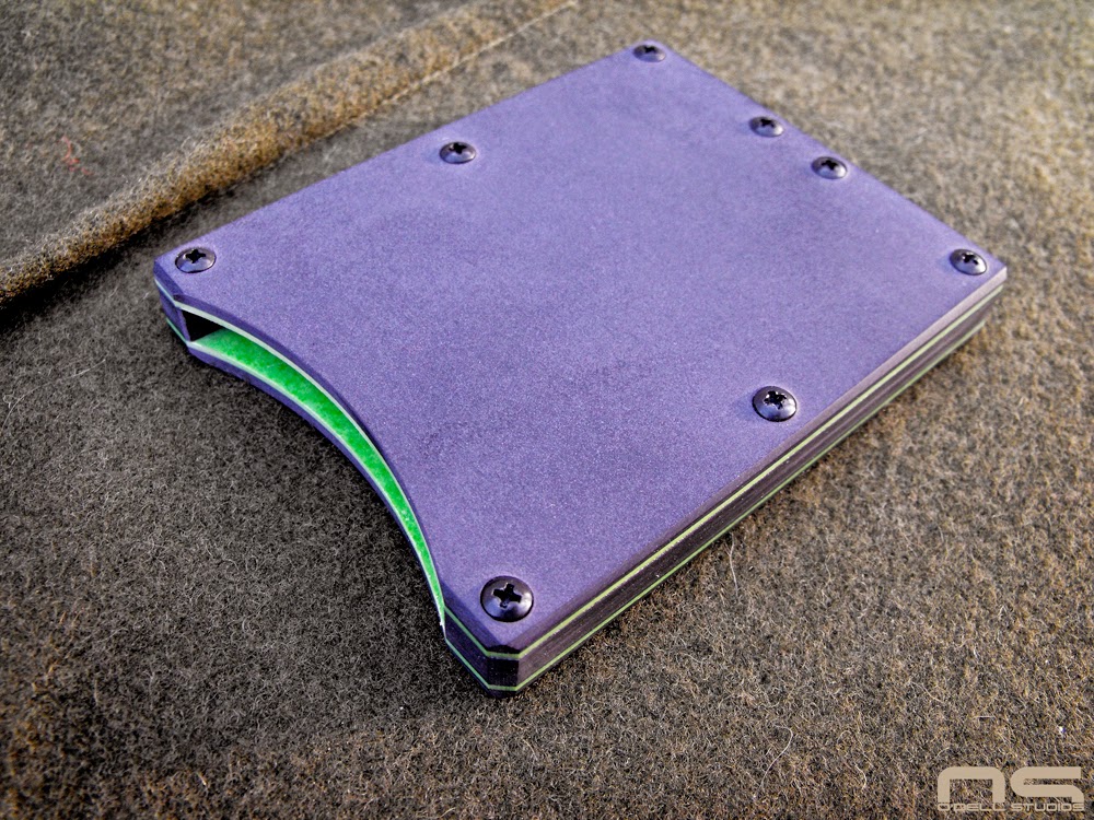 black and green paper micarta DIY micarta, everyday carry card wallet, minimalist wallet, card holder
