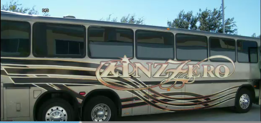 Grupo Musical ZingZero detenidos con $7,3 millones de dólares en cocaina $7.3M+In+Cocaine+Found+In+Musical+Group%E2%80%99s+Tour+Bus+-+Fox+2+KFXV23