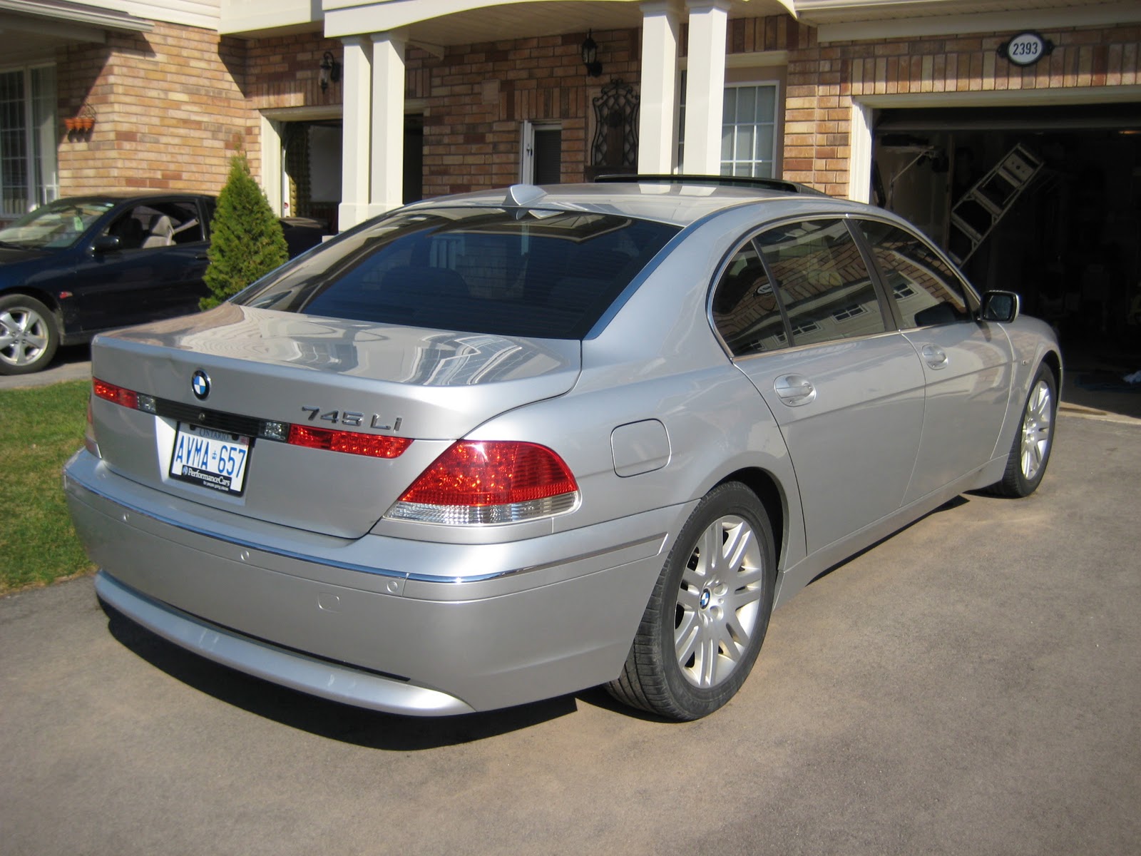 Jake's Auto Reviews 2004 BMW 745Li