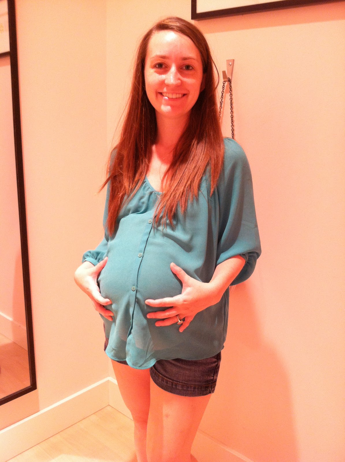 What I Wore A Portrait of a Pregnancy