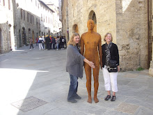 Cindy & Theresa in San Gimignano