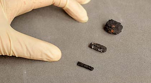 Artefak Besi Yang Berasal dari Material Meteorit