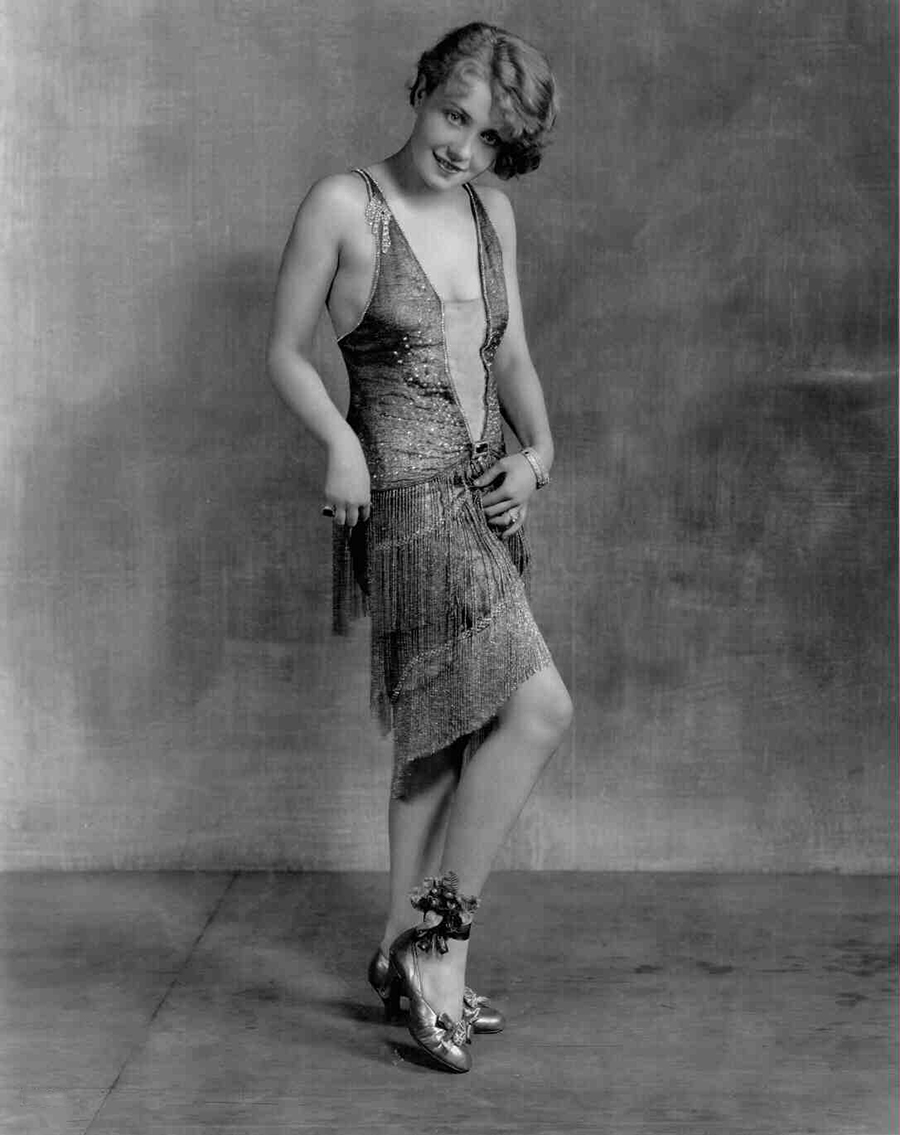 The Neckband. Fashion and lifestyle blog. A brief history of Fringe