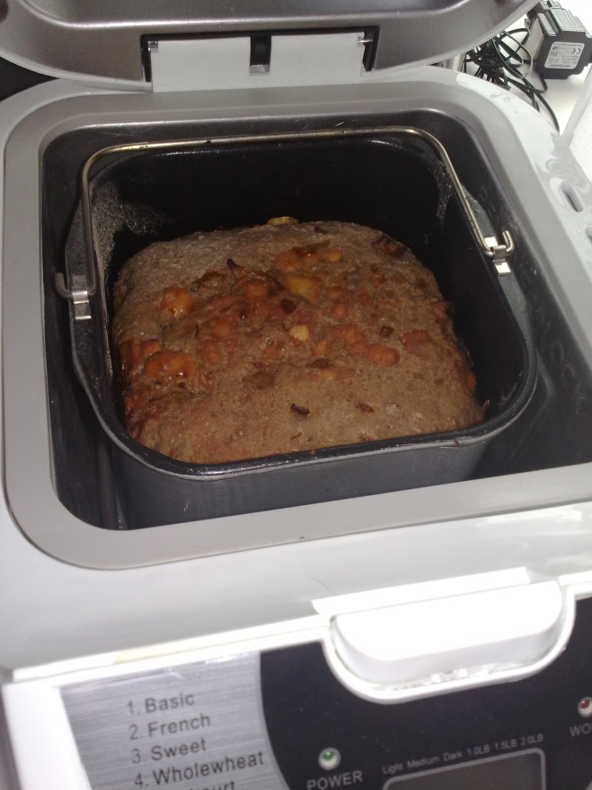 Gotuj z Mango Mango Bread Maker Chlebek razowy cebulowo serowy