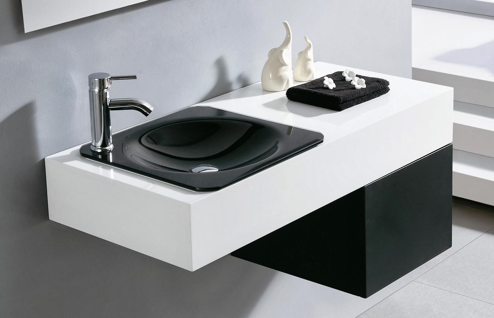 decoracional: MUEBLES DE BAÑO, ENCIMERAS A TODO COLOR