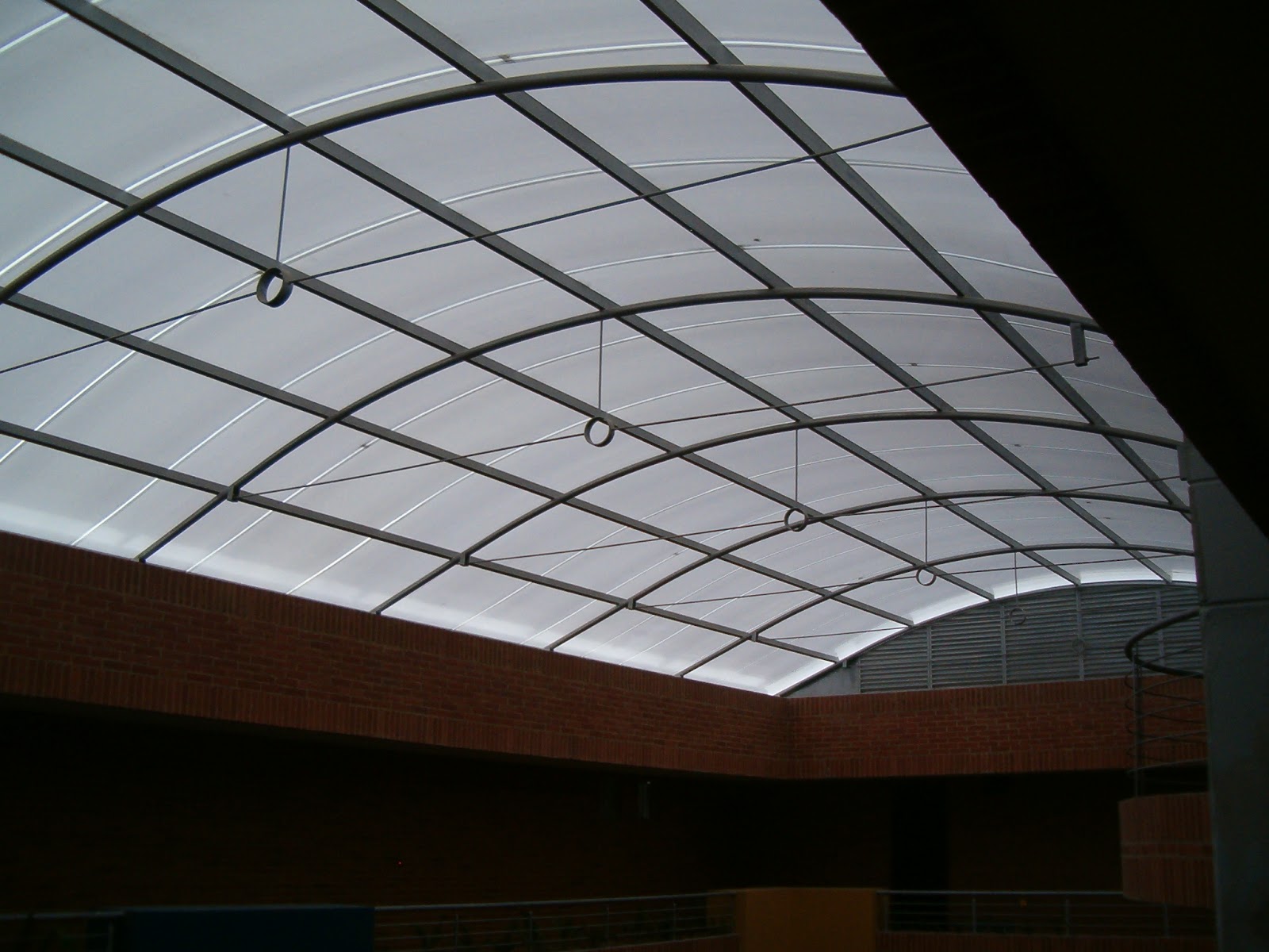 Cristacryl S.A.S.: Láminas de Policarbonato Alveolar