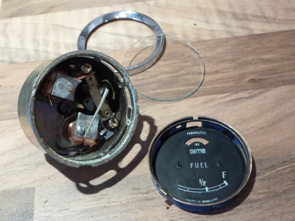 MG Midget 1965 MKII Restoration Fuel Gauge Repaired