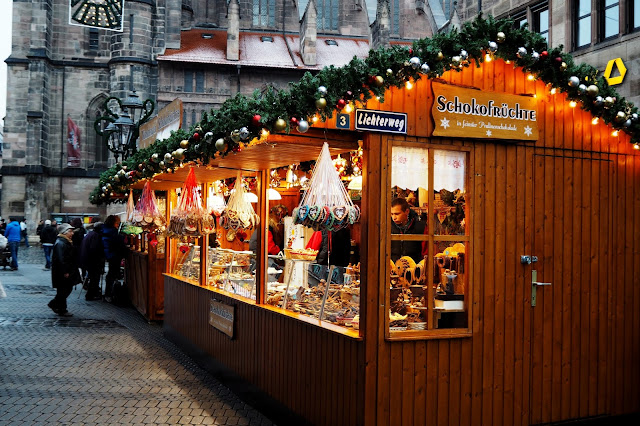 vánoční trh a tradiční Norimberské perníčky // Christmas market and traditional Nuremberg gingerbread vánoční trh a tradiční Norimberské perníčky // Christmas market and traditional Nuremberg gingerbread