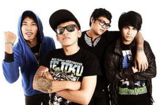 Chord/Kunci Gitar dan Lirik Last Child - Seluruh Nafas Ini