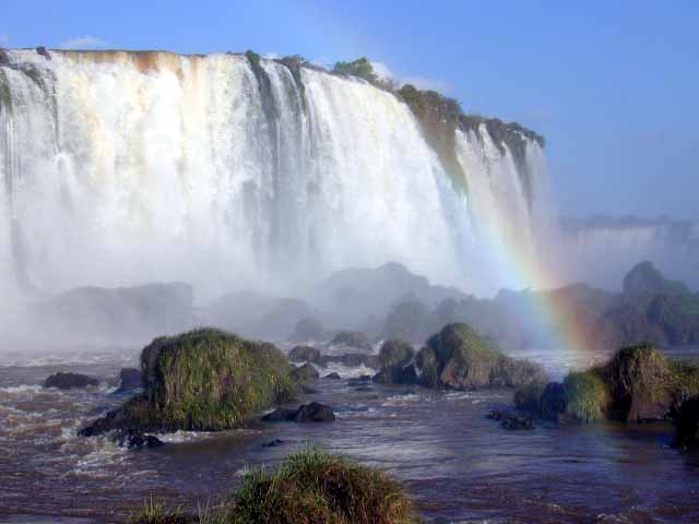 பார்க்கத்தூண்டும் படங்கள் Brazil+Waterfalls%252C+Foz+Do+Iguacu%252C+Parana+%252811%2529