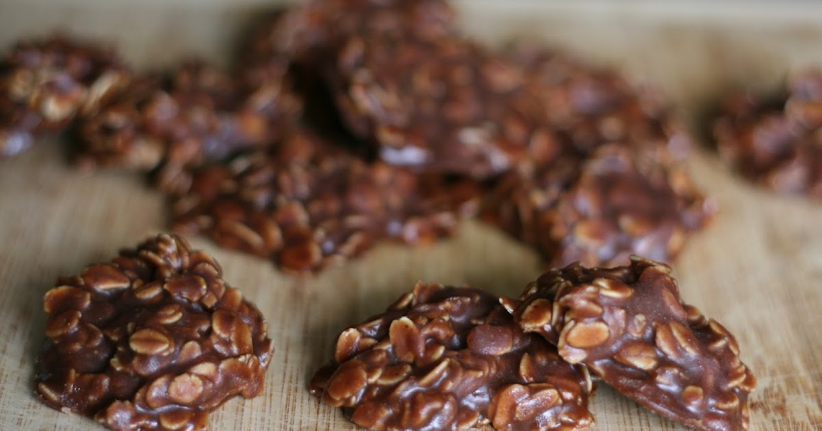 Bake a holic Chocolate Peanut Butter Clusters