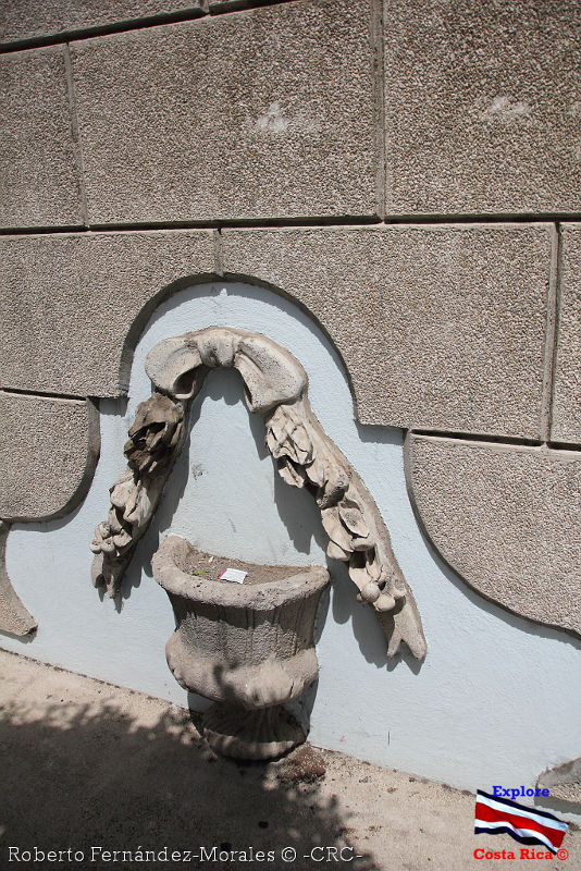 Un paseo por San José -La Casa Amarilla y sus alrededores- | Explore