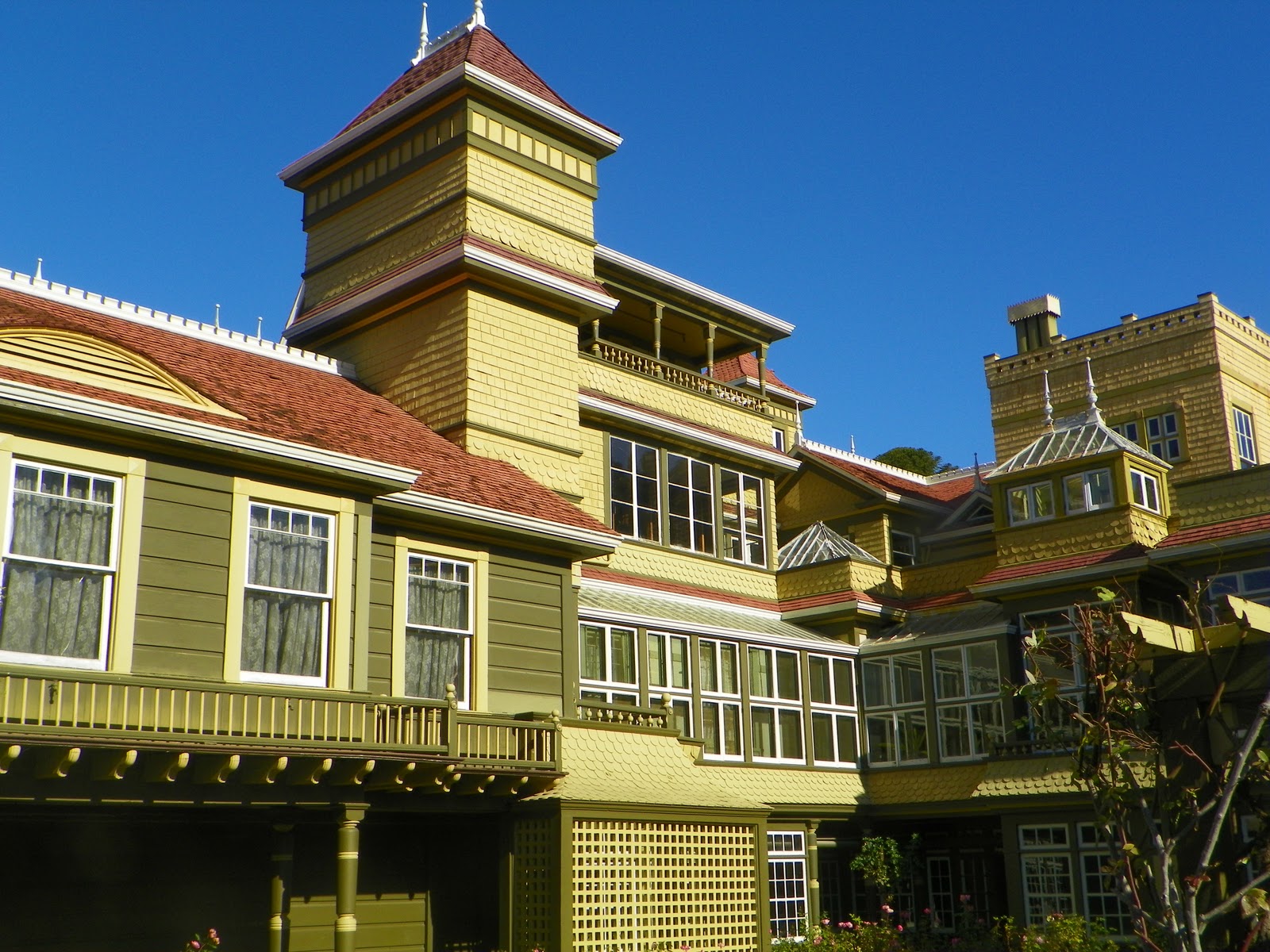 Book Junkie The Winchester House San Jose, California