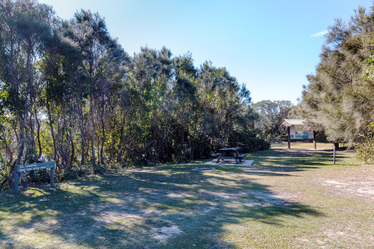 National Park Odyssey Lake Arragan and Red Cliff Campgrounds, Yuraygir National Park, NSW.