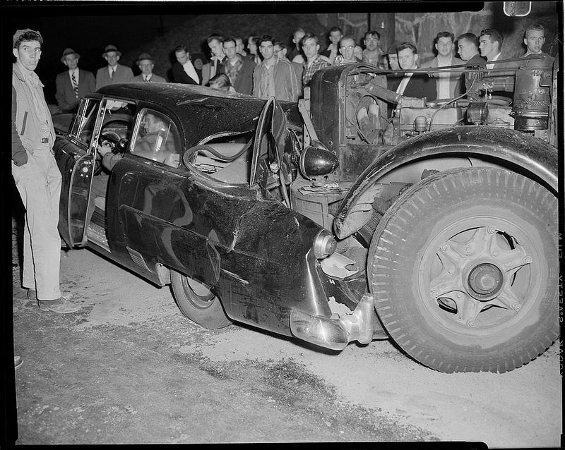 Old+Photos+of+Car+Accidents+in+The+1940�s+(4).jpg 800 ×