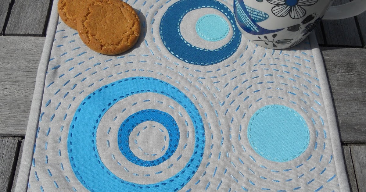FairyFace Designs Kona Circles Mug Rug