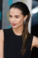 Alicia Vikander HQ photo