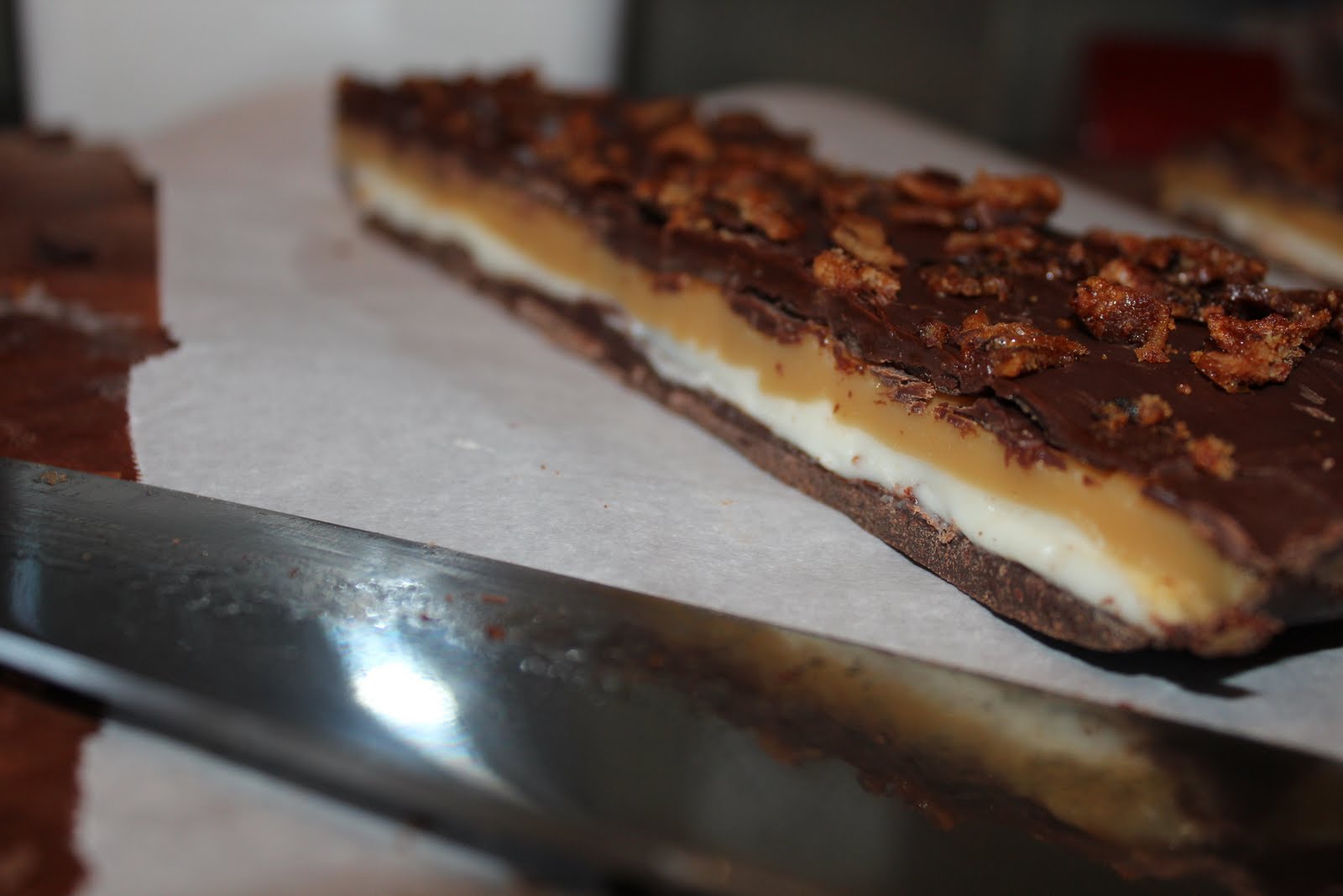 Food For The Fresh "Sinner" Bark (Chocolate, WhiskeyMarshmallow Cream