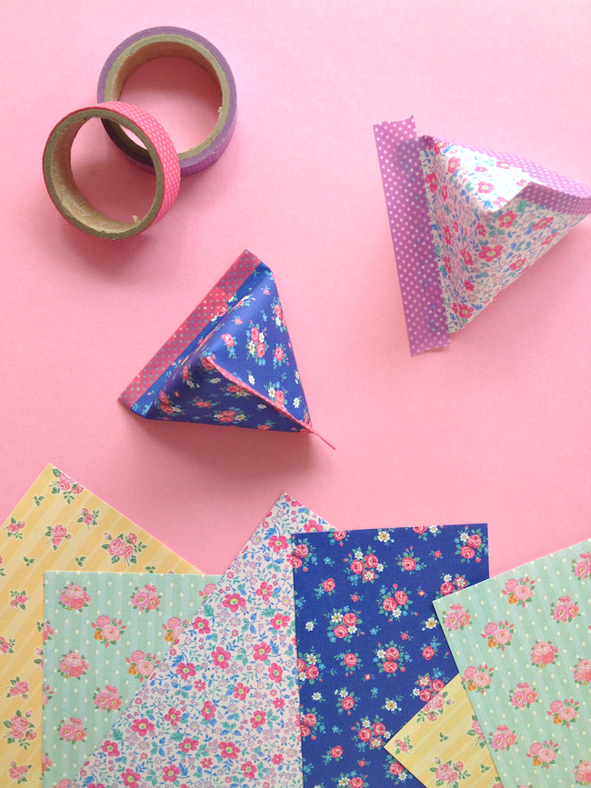 Omiyage Blogs Make Pyramid Paper Pouches