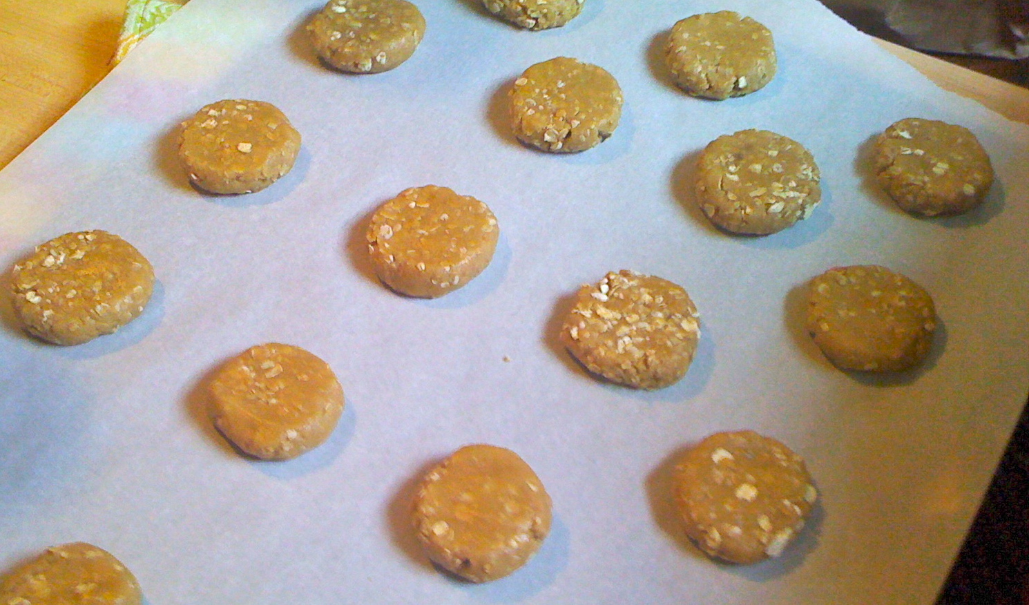 Blonde in the Kitchen Oatmeal Sandwich Cookies with Caramel Cream Cheese Filling