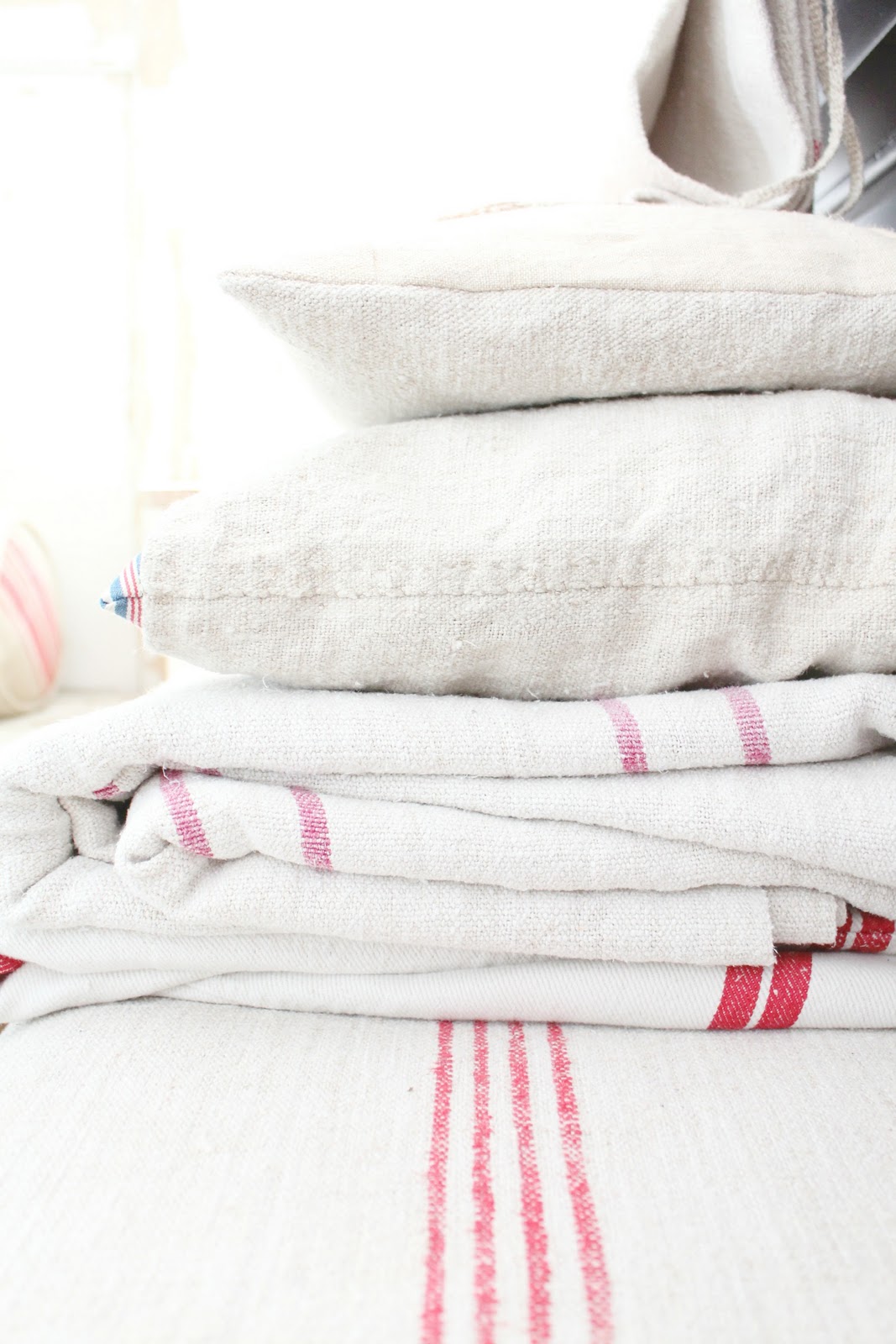 Bedroom Linens Rusty Hinge