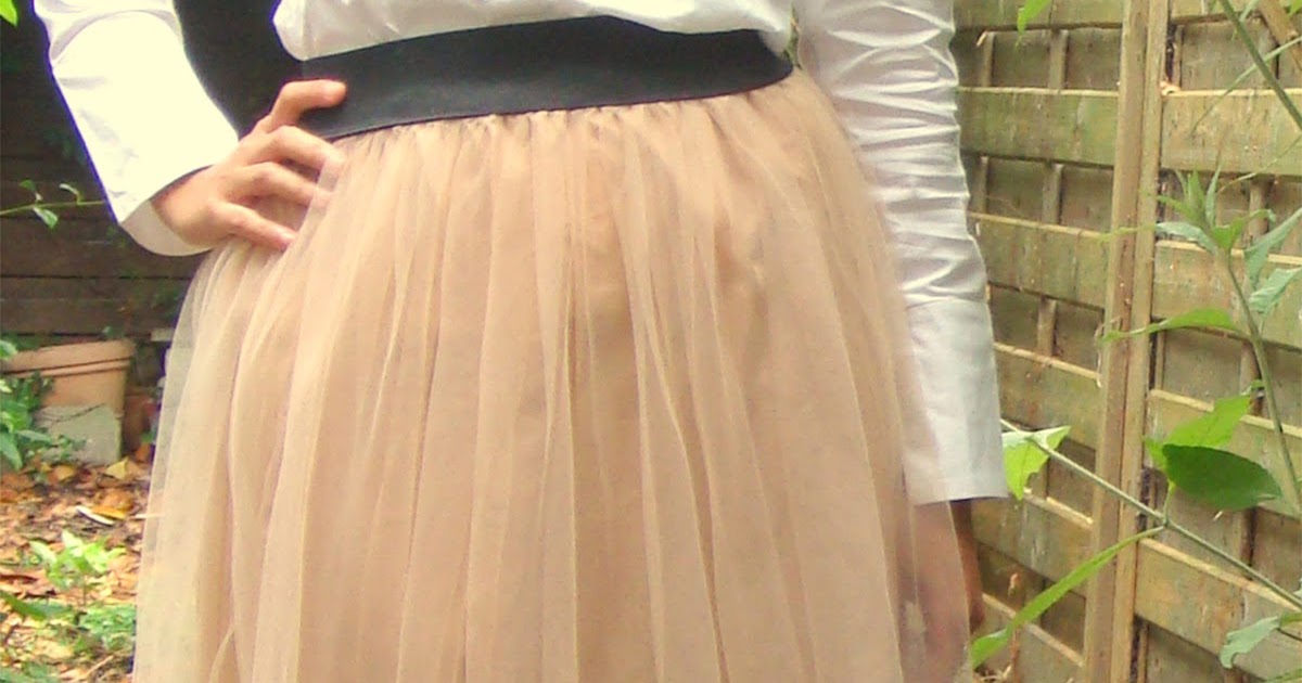anienessence DIY tulle maxi skirt