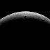 Последние фото спутника Сатурна Дионы от зонда Кассини