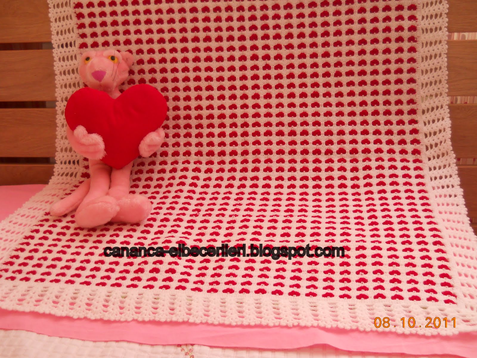 TIĞ İŞİ KALPLİ BEBEK BATTANİYESİ