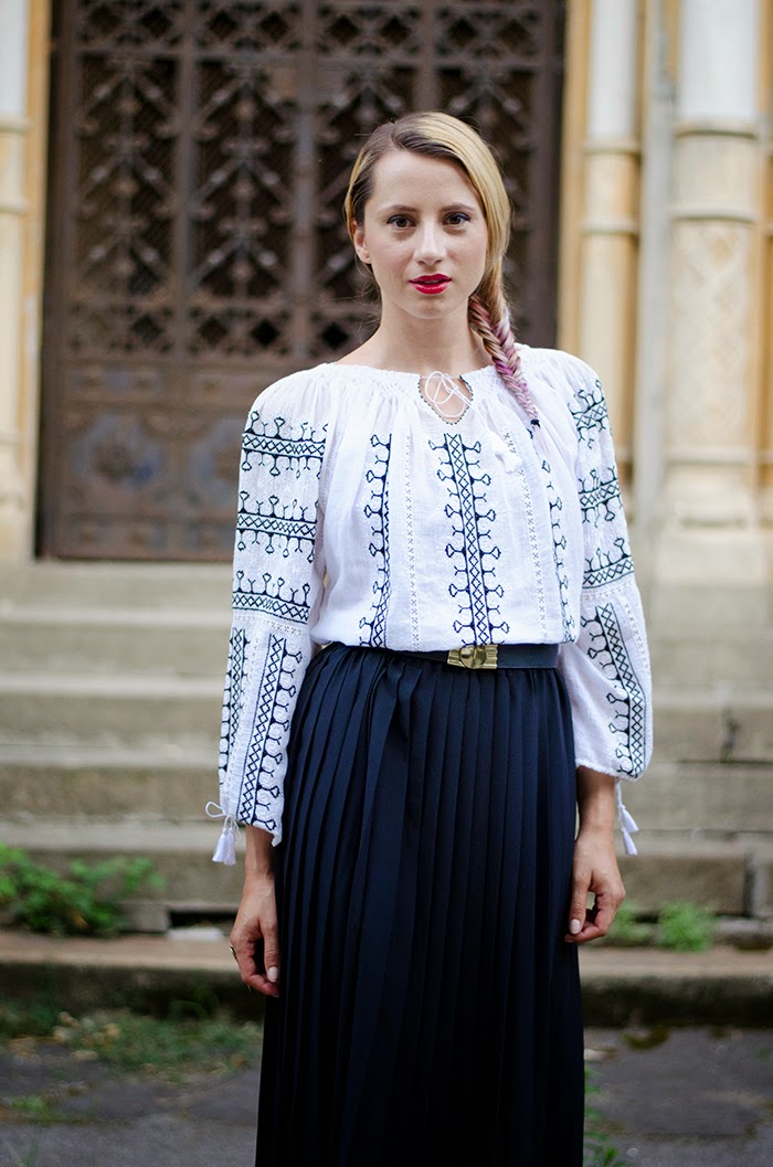 romanian label blouse ie pleated skirt