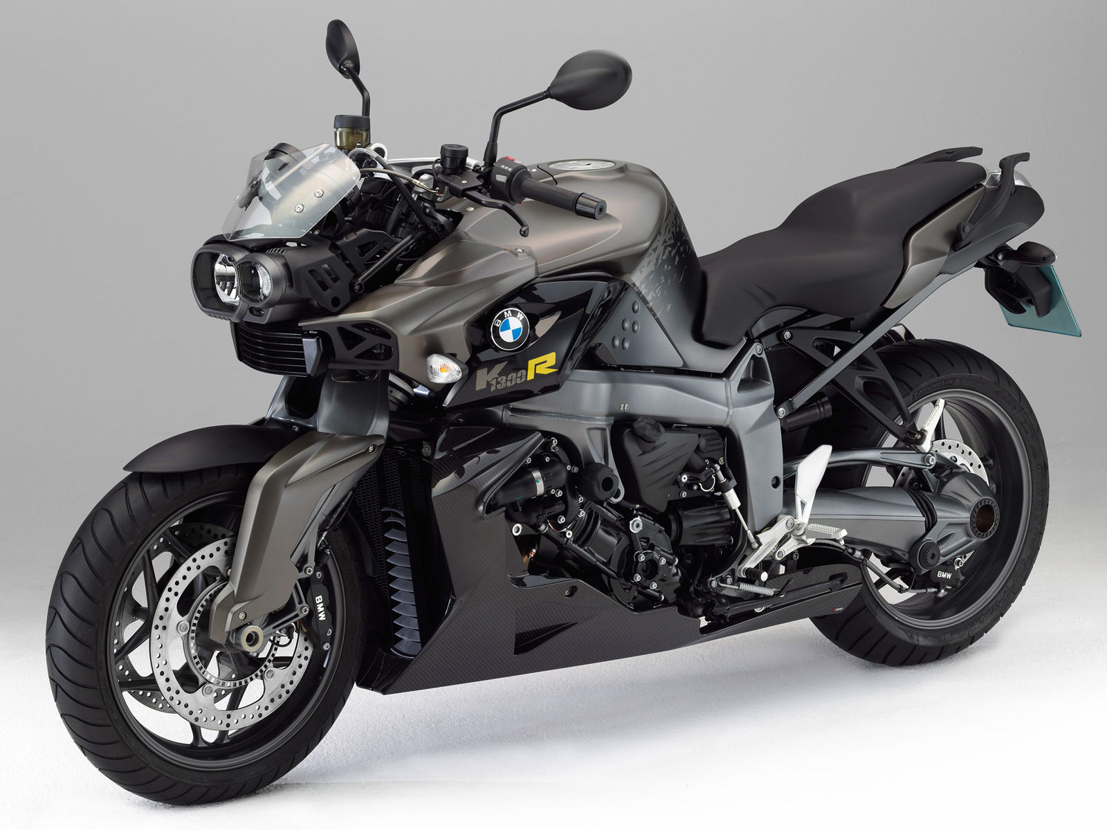 2012 BMW K1300R desktop wallpapers, specifications, review