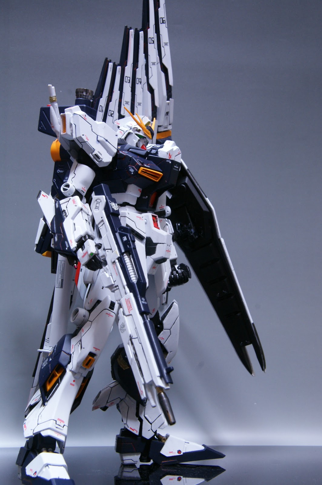 gundam 1 100 rx 93 v gundam customized build gundam 1 100 rx 93 v gundam customized build