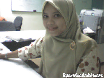 Foto Karyawan Berjilbab Pamer Toket Montok Abis « abgsexy.com