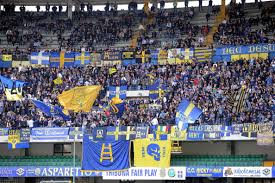 U'immagine dello stadio Bendegodi di Verona foto tifosi Verona