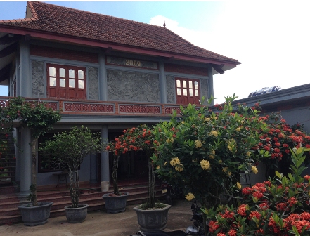 [Image: ngoi-nha-mau-don-lang-man-hon-phim-han-g...-nam-1.jpg]