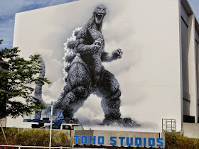 mural de Godzilla en Toho Studios