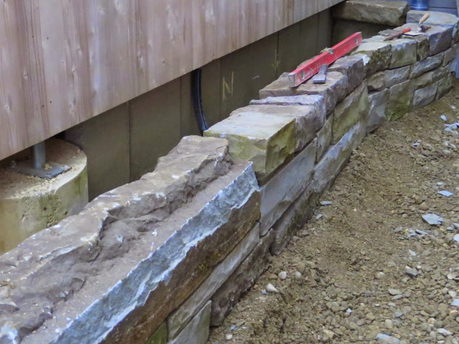 Luckenfuller Steine Mit Geschichte