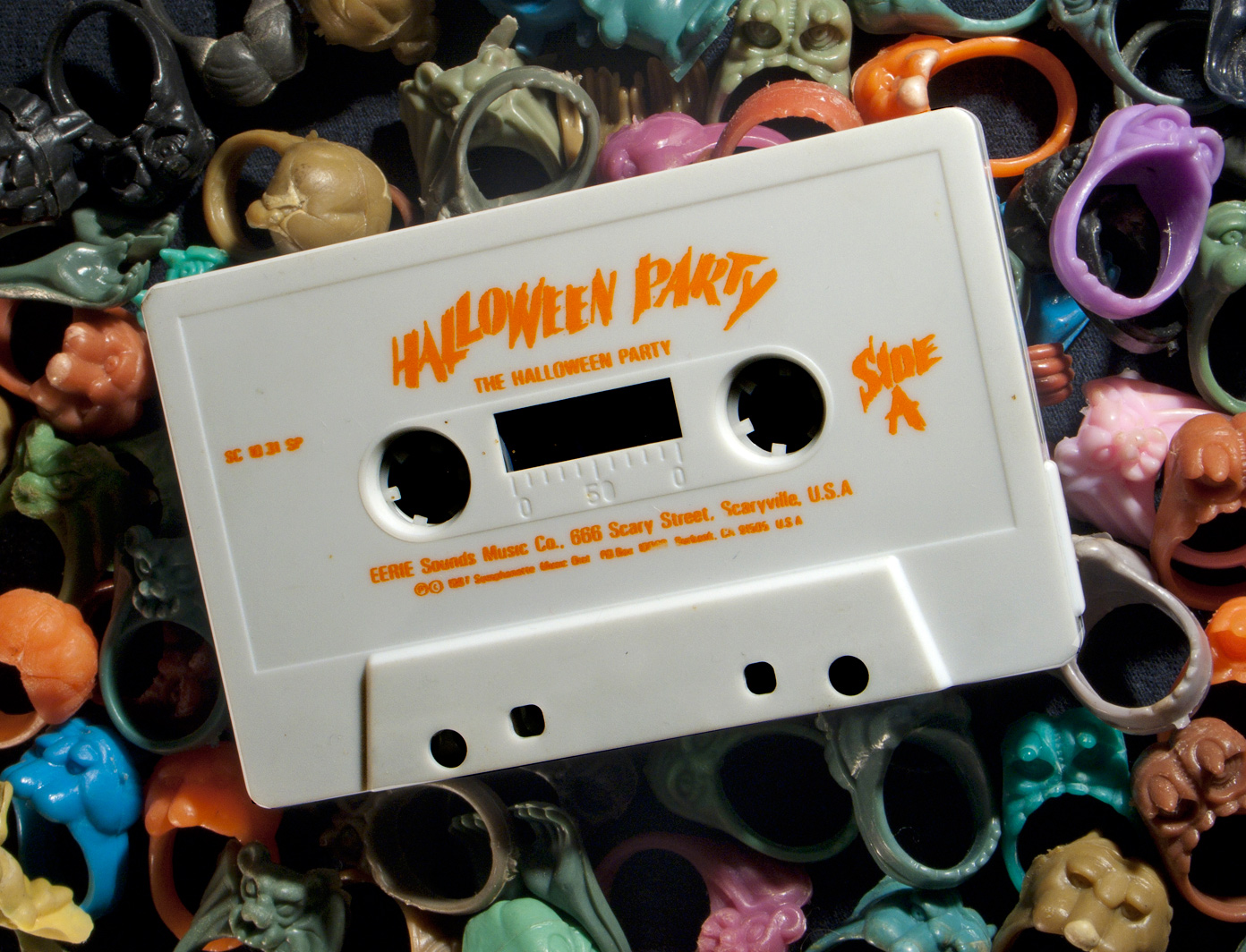 SECRET FUN BLOG HALLOWEEN TAPE REVIEW 12 Halloween Party The