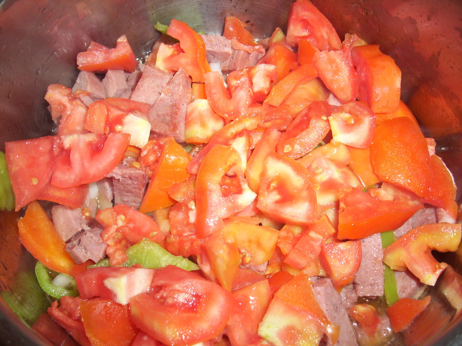 Cocina casera República Dominicana Espectacular guiso de salami con