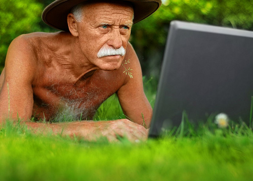 old-man-at-computer.jpg