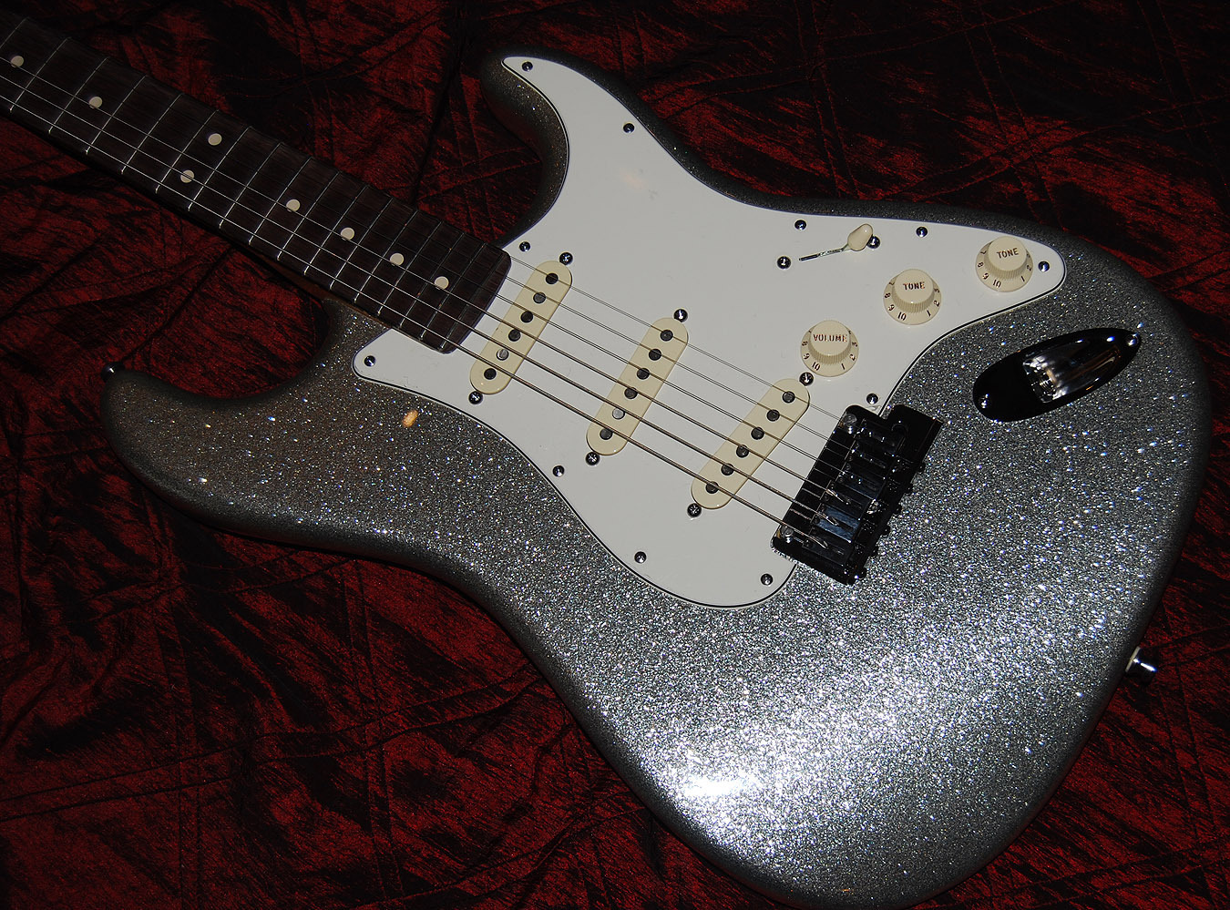 Fender Sparkle Strats Stratocaster Guitar Culture Stratoblogster