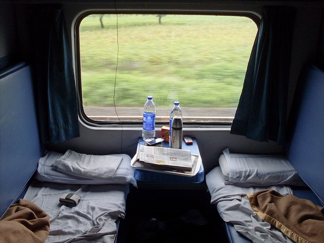 Whims and Fancies: Chennai - Trivandrum Super AC Express (Previously