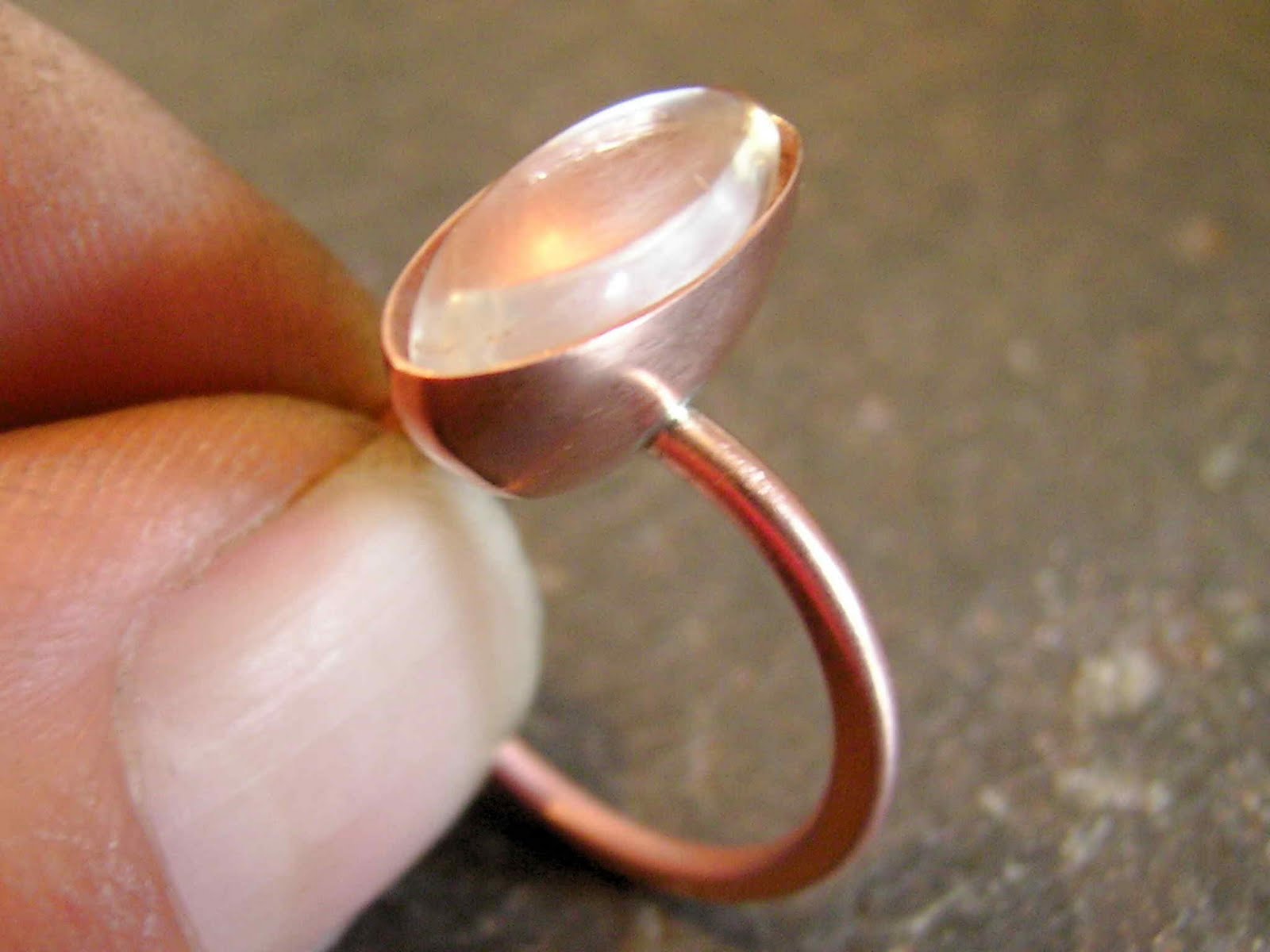 FluxPlay. A way to make a mount for a cabochon marquise