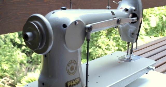 Pfaff 134 0 6 Industrial Sewing Machine working demonstration