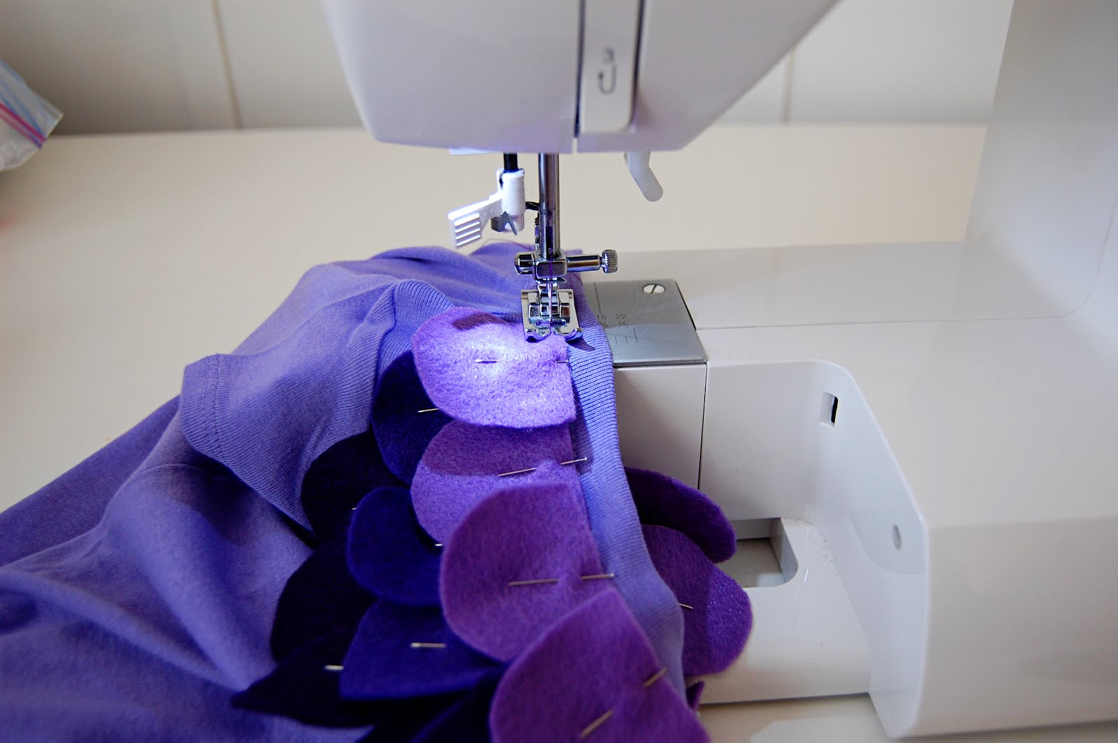 Felt Flower tshirt tutorial {Guest Post} Skip To My Lou