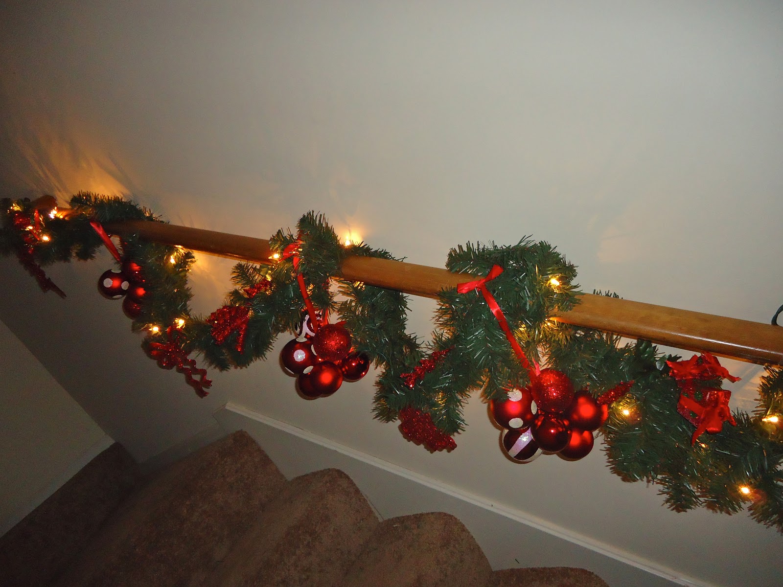 Sisters on Blackwell Garland and Ornament Clusters