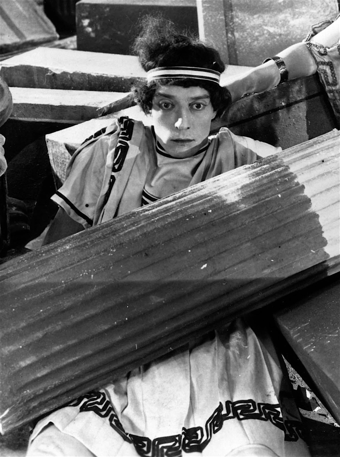 Silent Volume Three Ages (1923)