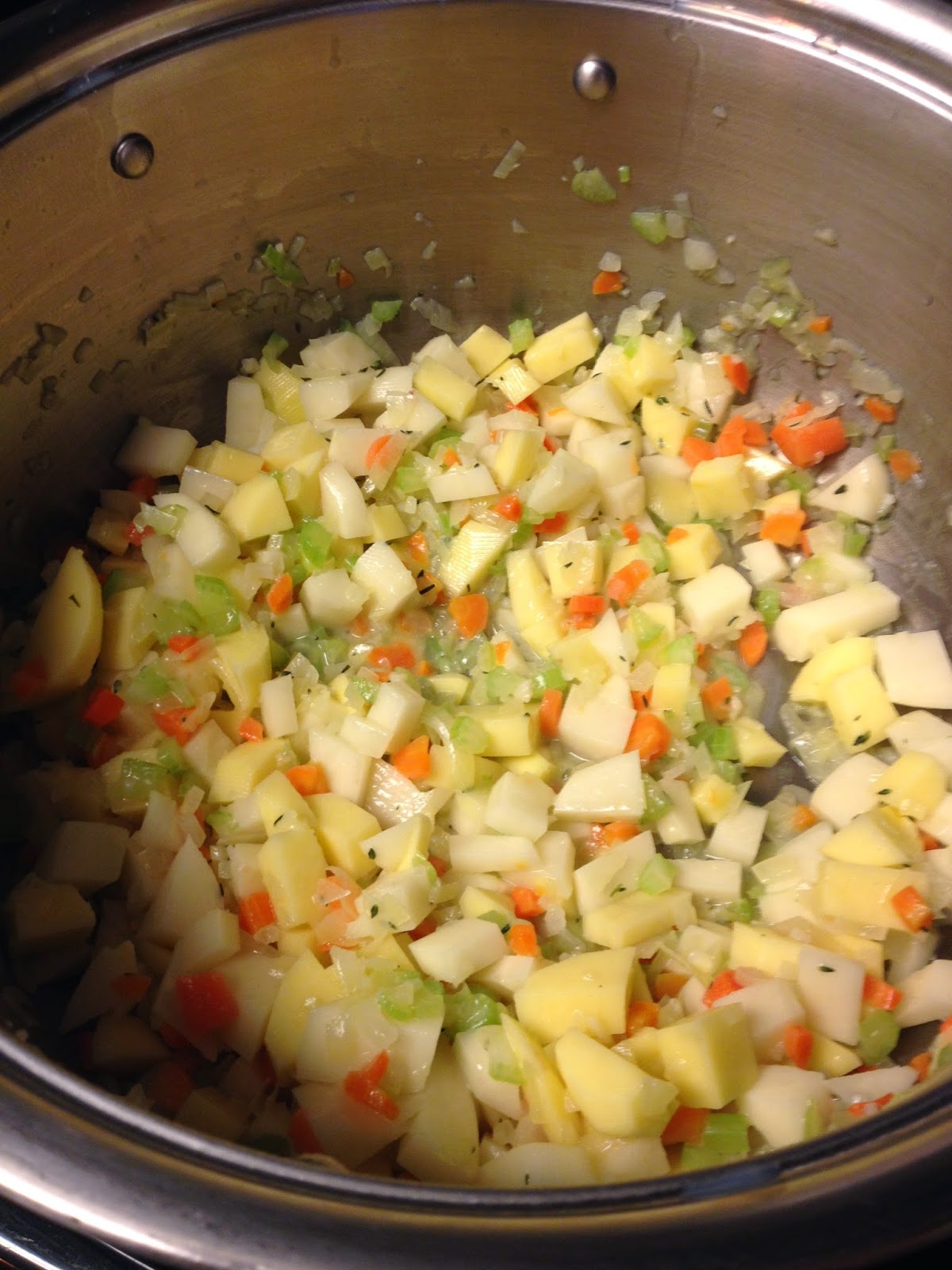 Everyday Veggies Sweet Potato Clam Chowder