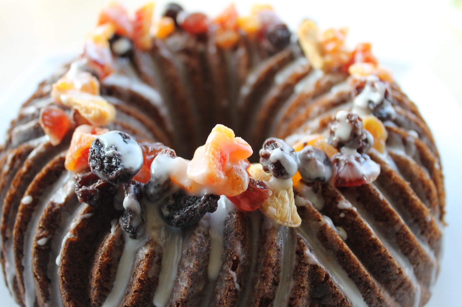 JibberJabberUK Fruit Cocktail Bundt Cake