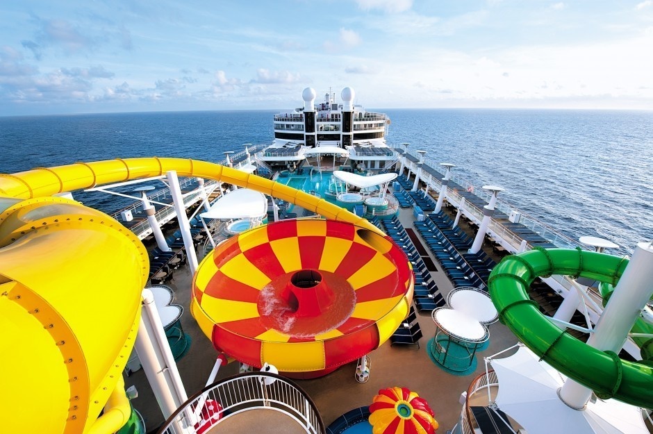 #19. Epic Plunge, Norwegian Cruise Line - The World’s 25 Scariest Waterslides… I’m Surprised #6 Is Even Legal. #19. Epic Plunge, Norwegian Cruise Line - The World’s 25 Scariest Waterslides… I’m Surprised #6 Is Even Legal.