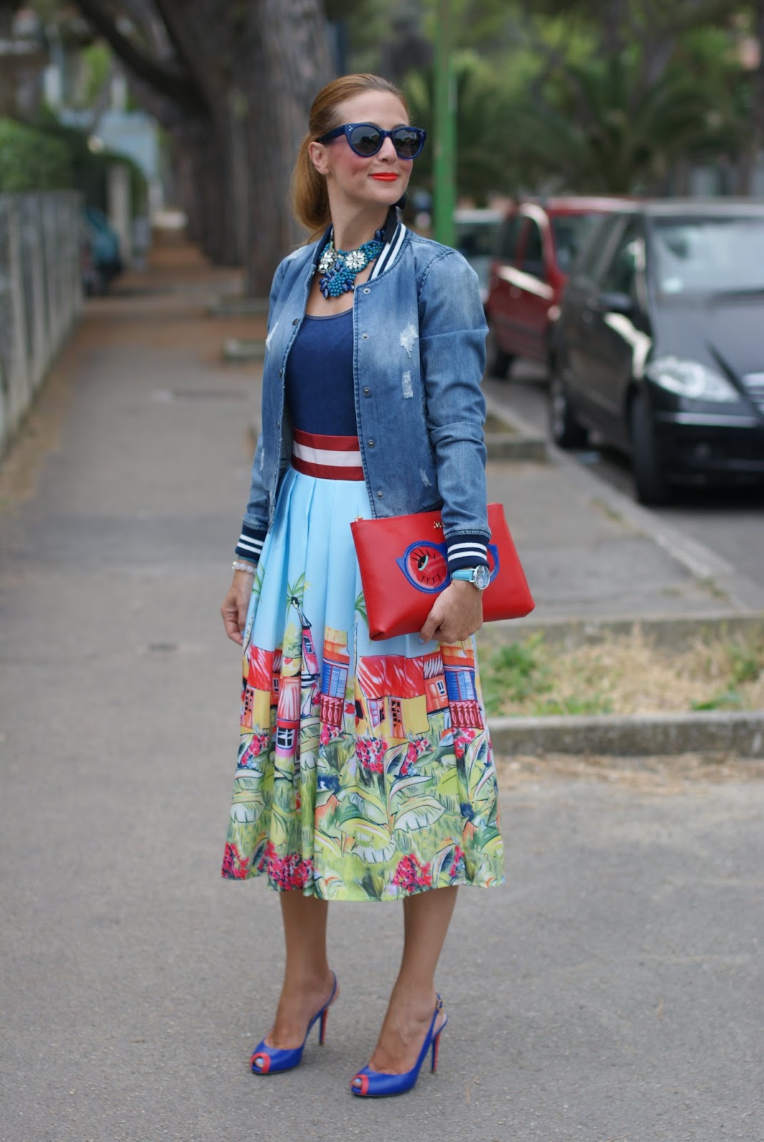 Hype Glasses, Zaful skirt and SimonaB Bijoux on Fashion and Cookies fashion blog, fashion blogger style